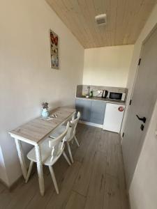 Kuchyň nebo kuchyňský kout v ubytování Bier House + 11 fotografií