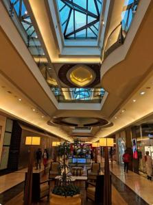 Foto de la galería de Zigzag Tower A- Affordable, 2 Bedroom Apartment, Sea View at Pearl 303A en Doha