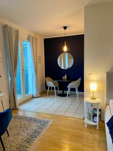 O zonă de relaxare la Altstadt Apartment - Lykke & Hygge im Hoock