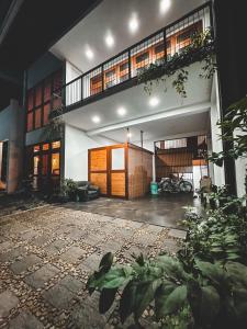 Το κτήριο όπου στεγάζεται  η βίλα