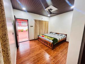 Postel nebo postele na pokoji v ubytování Brahmand cottages