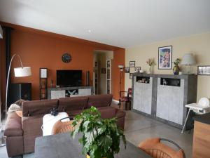 Gallery image of Bubbles and Granules - Single-storey house - Swimming pool in Provin