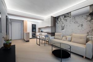 Kuchyň nebo kuchyňský kout v ubytování The Cortina One 1BR Apartment for 4