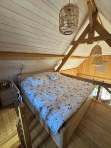 Ένα ή περισσότερα κρεβάτια σε δωμάτιο στο Green Oak House
