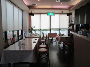 Restoran ili neka druga zalogajnica u objektu Funayado Akitaya