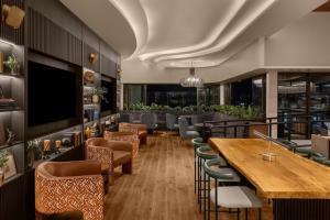 Khu vực ghế ngồi tại Element Calgary Downtown