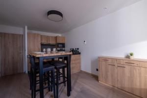 ロン・ル・ソーニエにあるRésidence le 16 - Centre Villeのギャラリーの写真 +28枚の写真