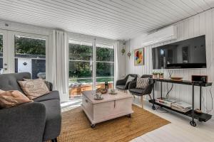 Μια τηλεόραση ή/και κέντρο ψυχαγωγίας στο C11744-Hemmet-Vagtelvaenget-22