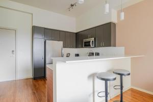 Fotografie z fotogalerie ubytování Blueground Downtown jacuzzi nr Lake Sammamish SEA-898 v destinaci Redmond