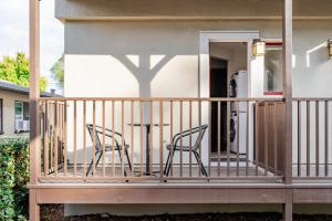 Gallery image of Blueground Downtown North view nr Park SFO-2011 in Palo Alto
