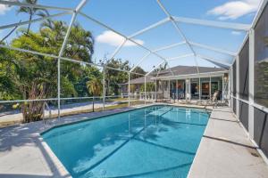 Πισίνα στο ή κοντά στο Calinda South Home