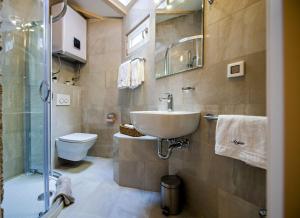 Koupelna v ubytování Carera Deluxe Rovinj