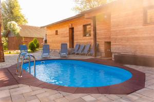 Πισίνα στο ή κοντά στο Holiday Home Ico