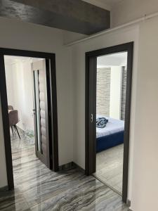 Φωτογραφία από το άλμπουμ του Central Luxury Apartment στην Τούλτσεα