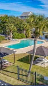 Hồ bơi trong/gần Sea Ya!