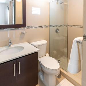 Phòng tắm tại Aquaville Dorado Moderna Villa 2 +27 ảnh