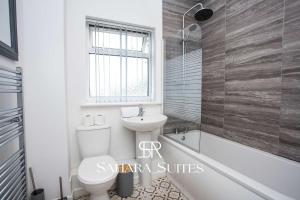 Koupelna v ubytování Modern 3-Bed Blyth Stay - Ideal for Contractors & Families - Free Parking