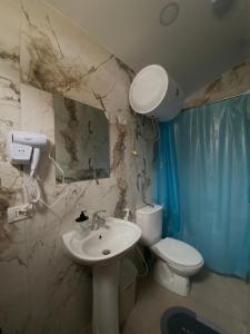 Ένα μπάνιο στο Fabian Apartment