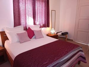 Postel nebo postele na pokoji v ubytování Villa Les Galeries de L'océan