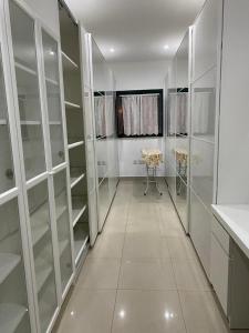 Fotografie z fotogalerie ubytování Modern Gzira 2 BR Apartment v destinaci Gżira