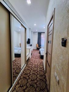 Ảnh trong thư viện ảnh của Almir Avenue Tashkent ở Tashkent