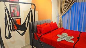 Katil atau katil-katil dalam bilik di KSL Residences 2 Love Bed skyview +24 gambar