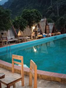 Bazén v ubytování Camping site & Swimming Pool nebo v jeho okolí