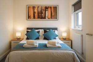Ένα ή περισσότερα κρεβάτια σε δωμάτιο στο The Perfect Entire Rental Flat