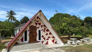 Сад в Capital O 91227 Chalet D'bendang Mak Teh