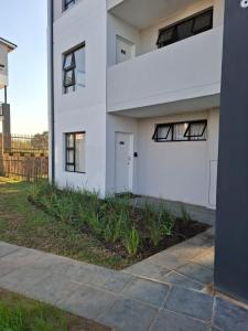 Το κτήριο όπου στεγάζεται  το διαμέρισμα +18 φωτογραφίες