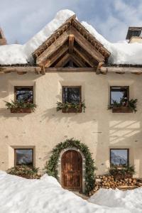 Budova, kde se vila nachází