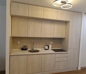 Una cocina o kitchenette en Komitet planet