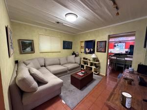 Galeriebild der Unterkunft Spacious Home, Vintage Charm in Bisbee + 23 Fotos