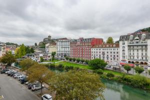 Γενική άποψη της πόλης Λούρδη ή θέα της πόλης από  αυτό το διαμέρισμα