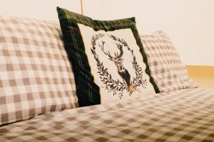 Ένα ή περισσότερα κρεβάτια σε δωμάτιο στο Daley Croft 2 Person Yurt