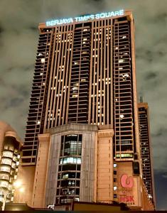 Το κτήριο όπου στεγάζεται  το διαμέρισμα +30 φωτογραφίες