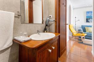 Koupelna v ubytování Casa do Largo - Acores + 17 fotografií