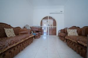 Χώρος καθιστικού στο A stand-alone, 2-bedroom chalet designed for privacy and relaxation