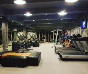 Γυμναστήριο ή/και όργανα γυμναστικής στο Near Beach Cosy Studio with Pool Replay