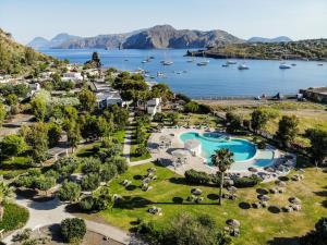 Gallery image of Mari del Sud Resort in Vulcano