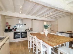 Kuchyň nebo kuchyňský kout v ubytování Hambleton Guest House Castle Donington + 15 fotografií