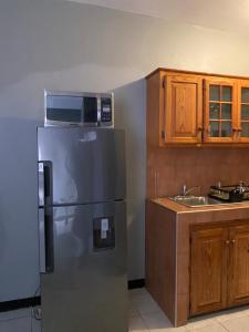 Φωτογραφία από το άλμπουμ του Quaint Apartment στο Κίνγκστον