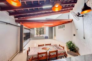 Fotografie z fotogalerie ubytování Casa no Jd Oriental, ar condicionado e vaga v destinaci Ourinhos