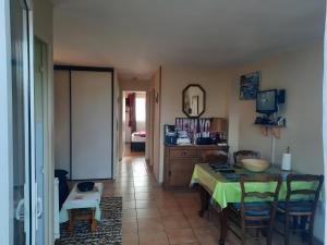 Fotografie z fotogalerie ubytování La Voile de Nacre Appt 50 M Plage v destinaci Bernières-sur-Mer + 25 fotografií