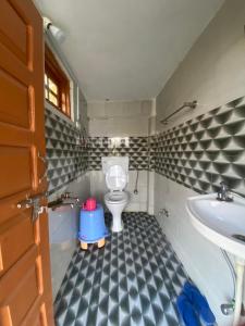 Gallery image of Gautam Ashiyana Home stay in KumhÄrsain