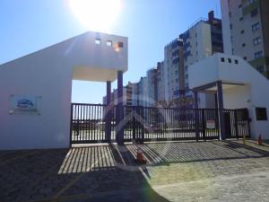 Gallery image of Quarto Casal Acesso Direto à Praia in Matinhos