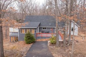 Здание шале