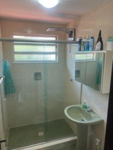 Un baño de QUARTO CASAL conforto 22 fotos más