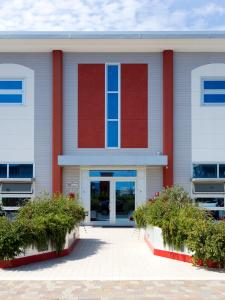 Budova, kde se aparthotel nachází