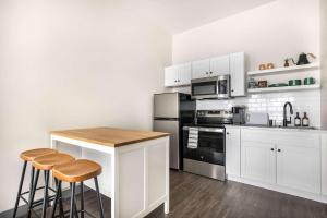 Køkken eller tekøkken på Spacious Family Stay Near Downtown Macon + 12 billeder